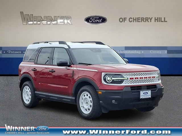 New 2025 Ford Bronco Sport Heritage w/ Convenience Package AWD/4WD image 1