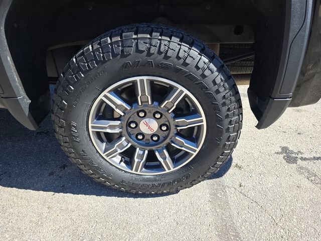 Used 2024 GMC Sierra 1500 AT4 w/ Technology Package AWD/4WD image 20
