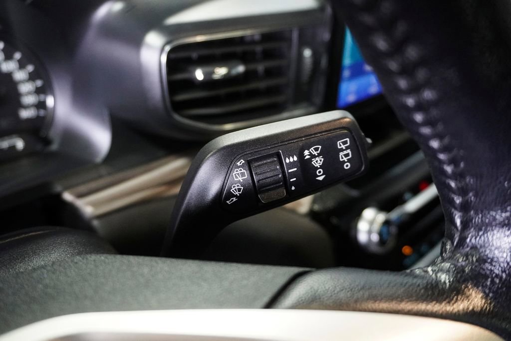 Used 2022 Ford Explorer Limited image 28