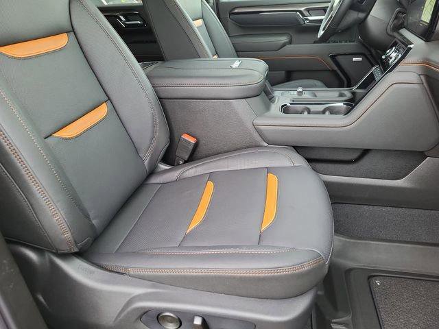 New 2026 GMC Sierra 2500 AT4 w/ AT4 Premium Plus Package image 16