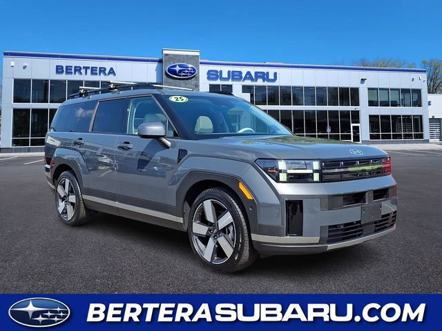 Used 2025 Hyundai Santa Fe Limited AWD/4WD image 1