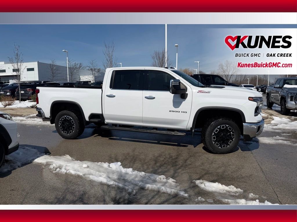 Used 2024 Chevrolet Silverado 2500 LTZ w/ LTZ Plus Package AWD/4WD image 6