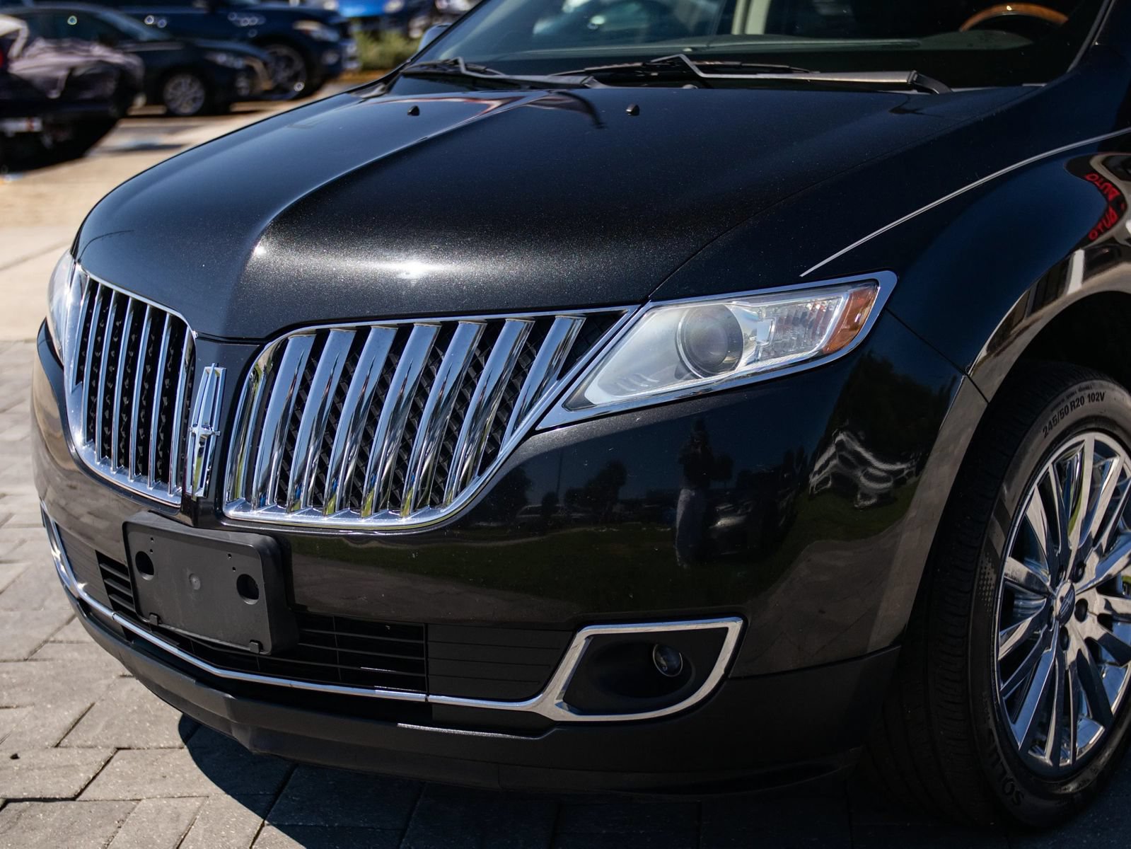 Used 2015 Lincoln MKX AWD w/ Equipment Group 102A image 5