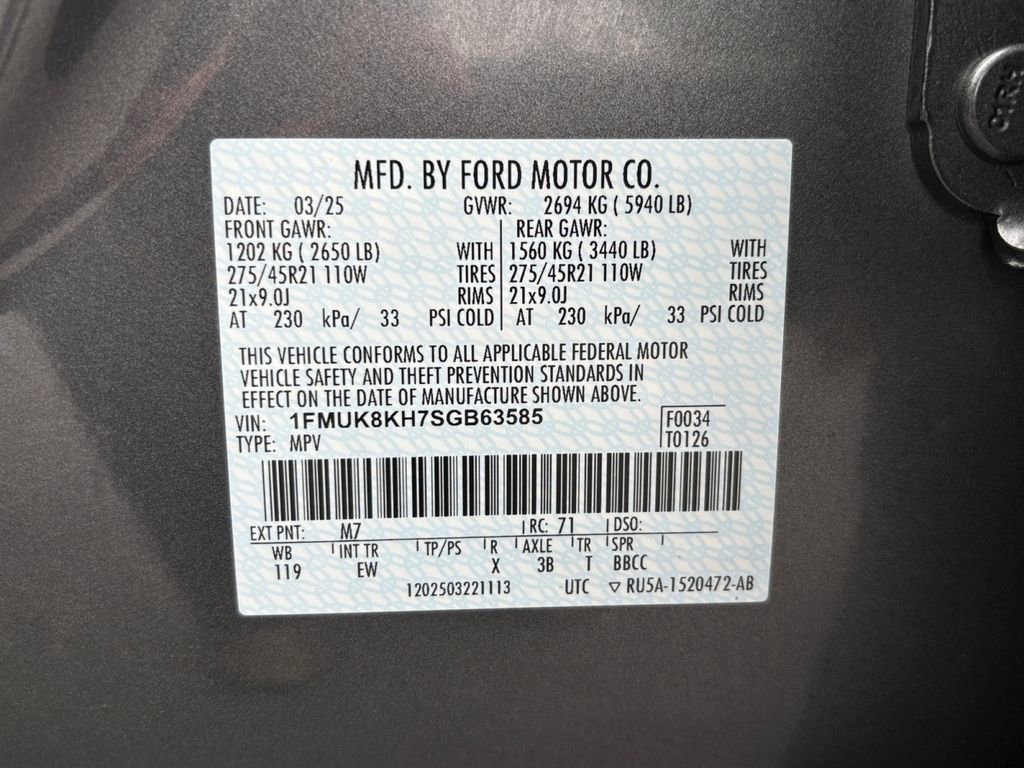 Used 2025 Ford Explorer ST-Line w/ ST-Line Street Pack AWD/4WD image 34