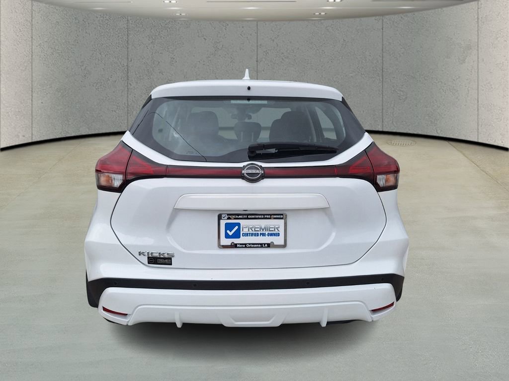 Used 2024 Nissan Kicks S FWD image 4