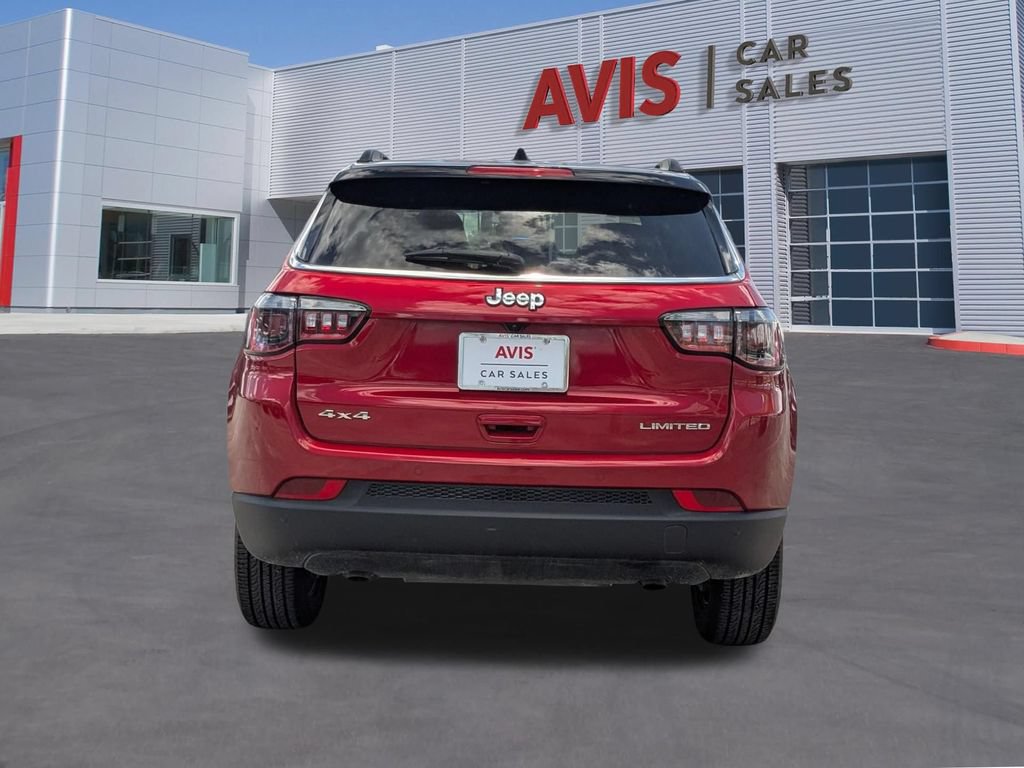 Used 2025 Jeep Compass Limited AWD/4WD image 5