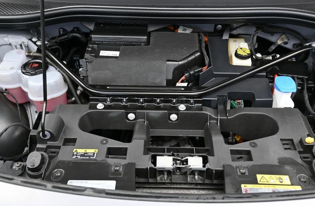 Used 2021 Volkswagen ID.4 Pro image 29