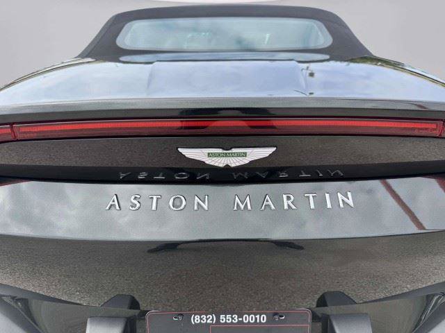 Used 2022 Aston Martin V8 Vantage Roadster RWD image 17