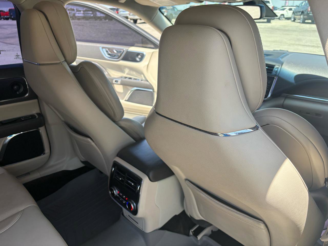 Used 2018 Lincoln Continental Reserve w/ Continental Climate Package AWD/4WD image 52