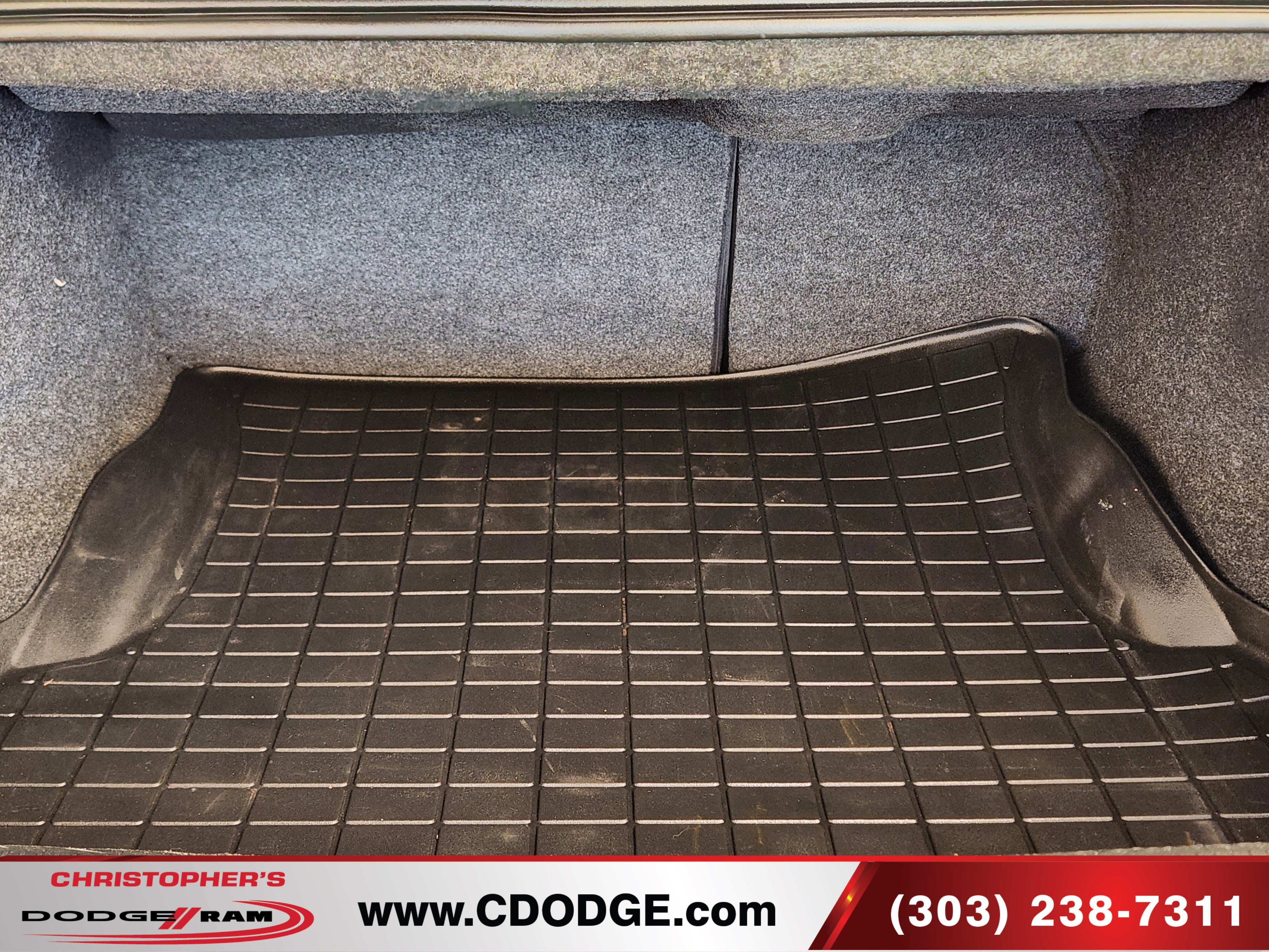 Used 2018 Dodge Charger GT image 25
