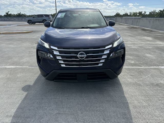 Used 2024 Nissan Rogue SV FWD image 19