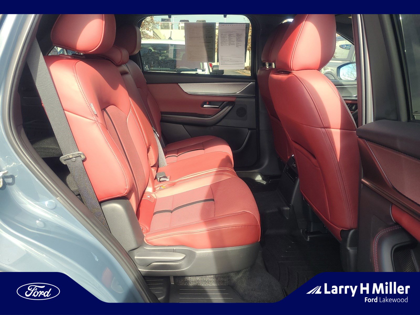 Used 2025 MAZDA CX-70 Plug-In Hybrid w/ Premium Plus image 18