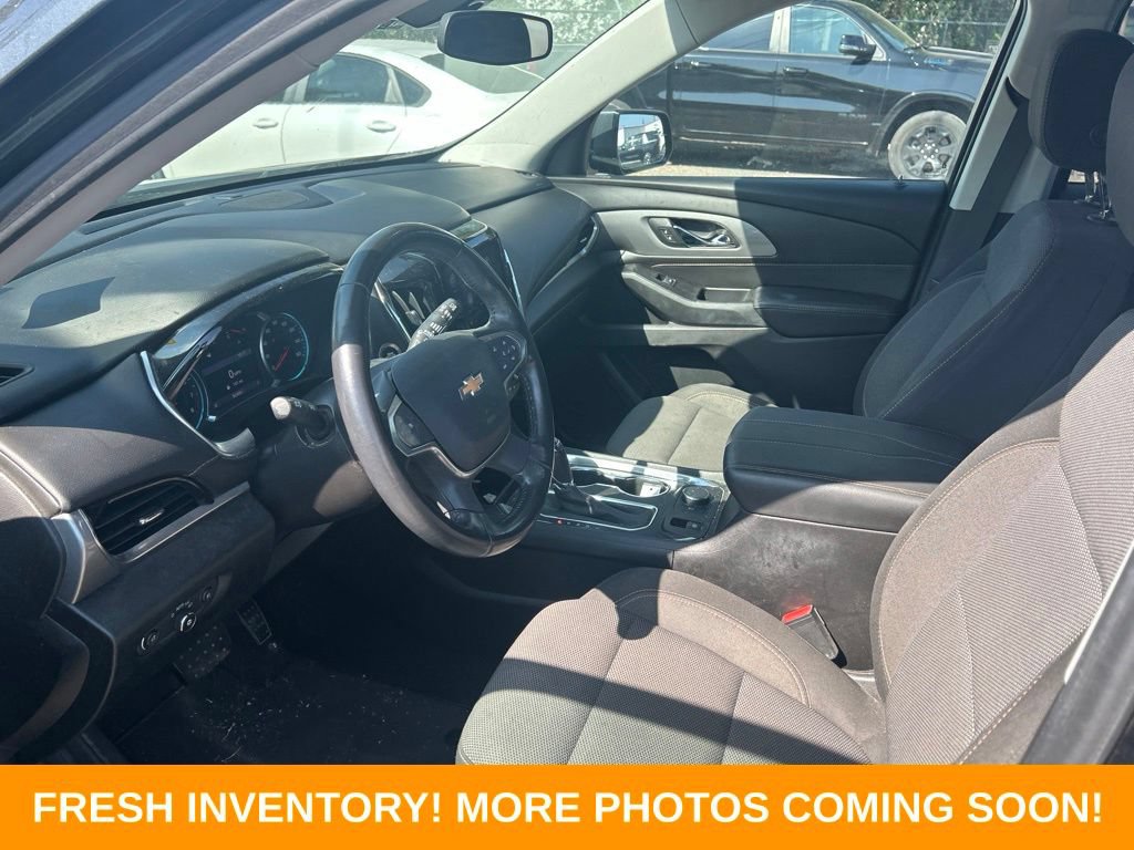 Used 2020 Chevrolet Traverse LT FWD image 8