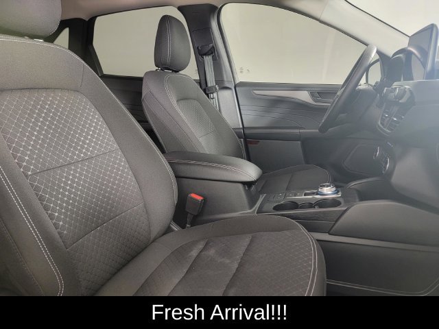 Used 2024 Ford Escape Active w/ Cold Weather Package FWD image 18
