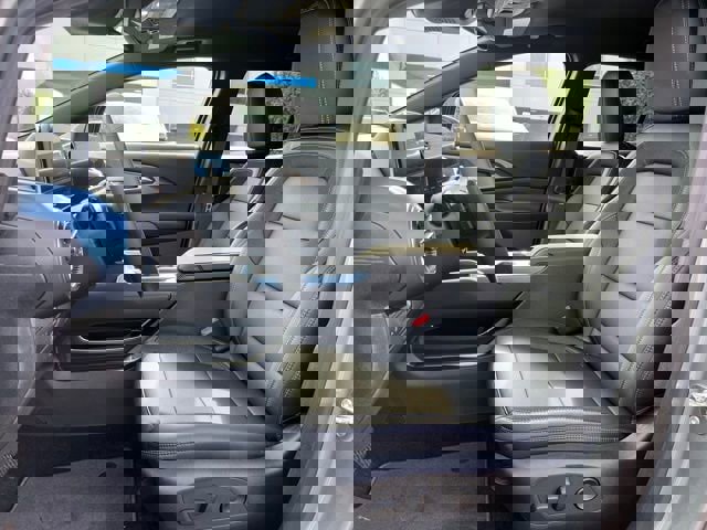 New 2026 Chevrolet Equinox EV LT image 18