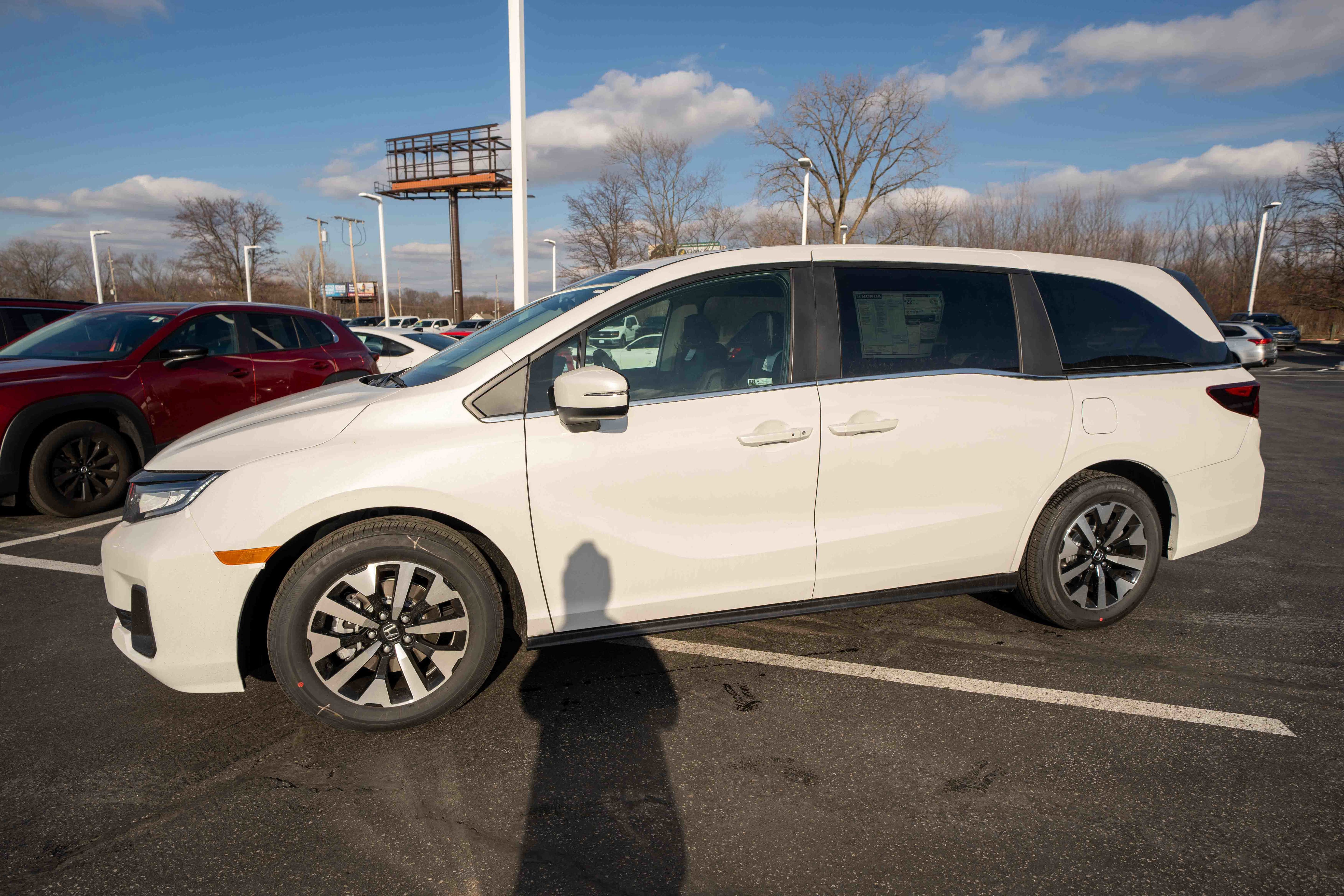 New 2026 Honda Odyssey EX-L image 3