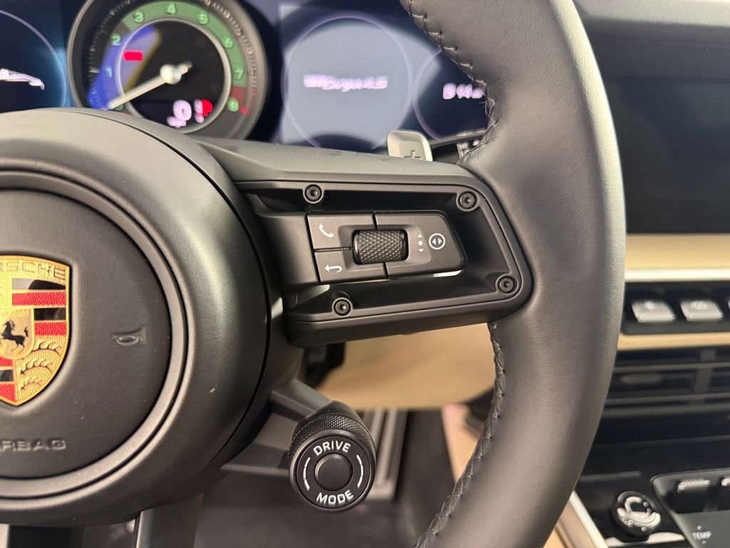 Certified 2023 Porsche 911 Targa 4S AWD/4WD image 27