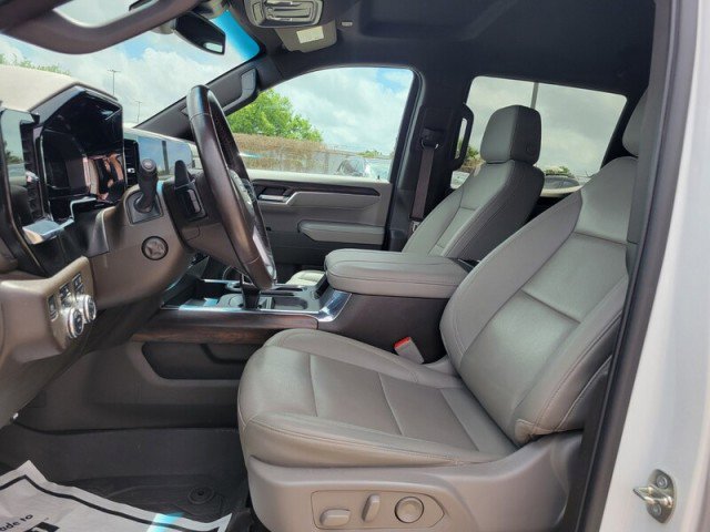 Used 2023 GMC Sierra 1500 SLT w/ SLT Premium Package AWD/4WD image 22