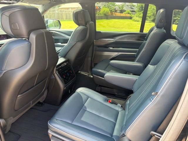 Certified 2025 Cadillac Escalade IQ Luxury 2 w/ LPO, Premium Carpet Package AWD/4WD image 24