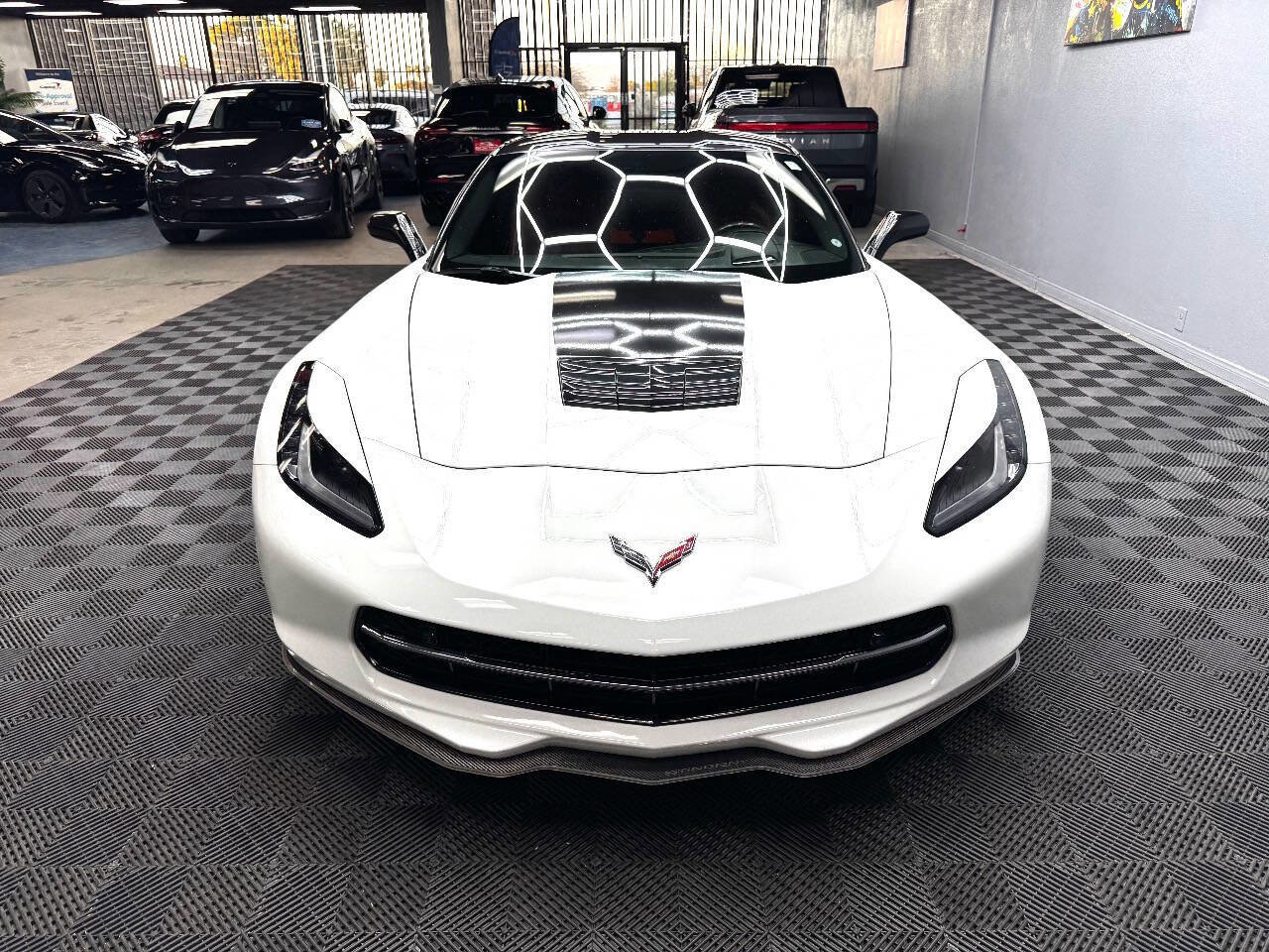 Used 2016 Chevrolet Corvette Stingray Coupe w/ 2LT Preferred Equipment Group image 5