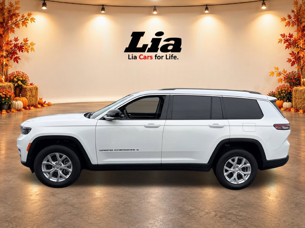 Used 2023 Jeep Grand Cherokee L Limited AWD/4WD image 7
