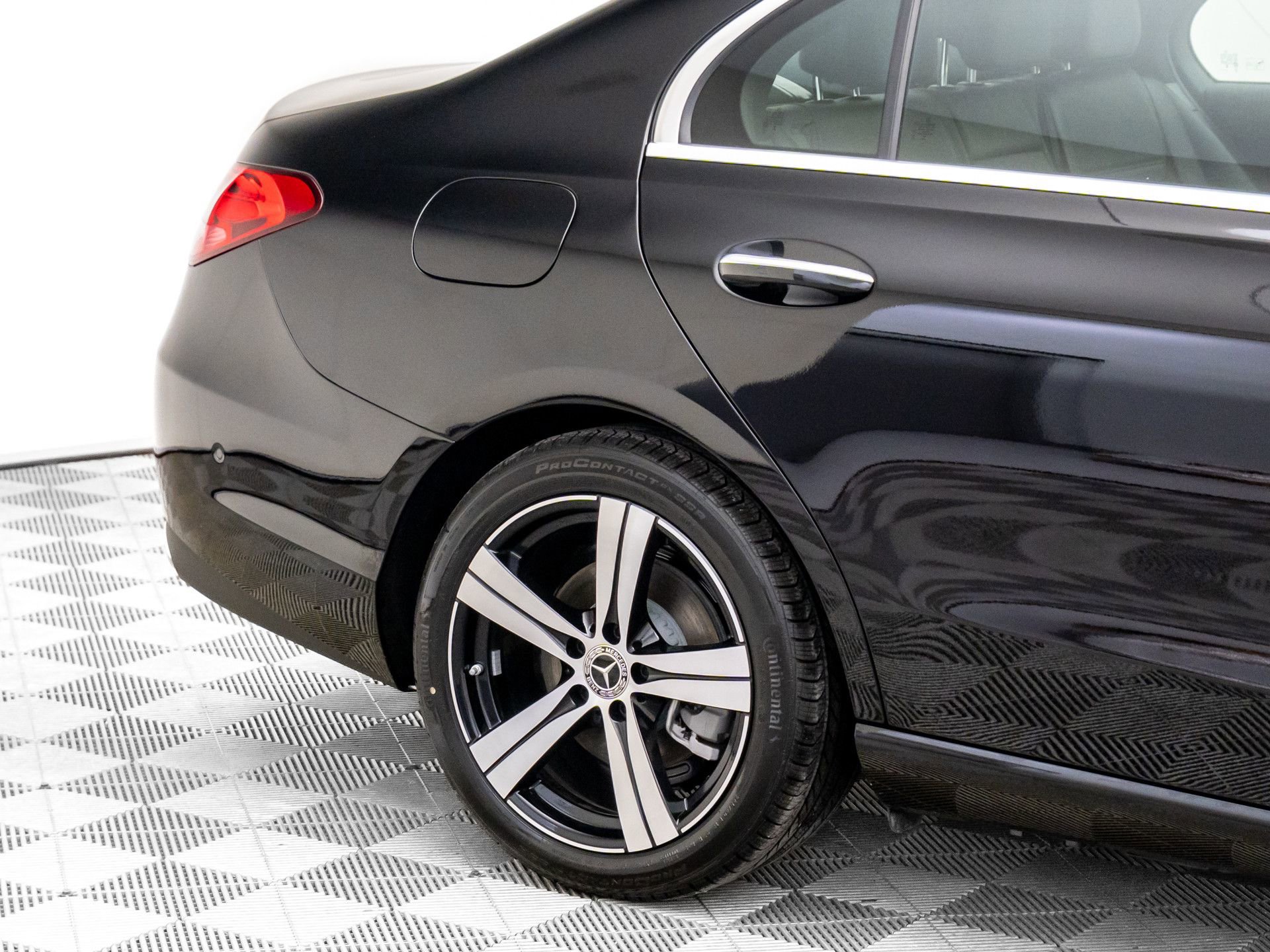 New 2026 Mercedes-Benz C 300 4MATIC Sedan image 37