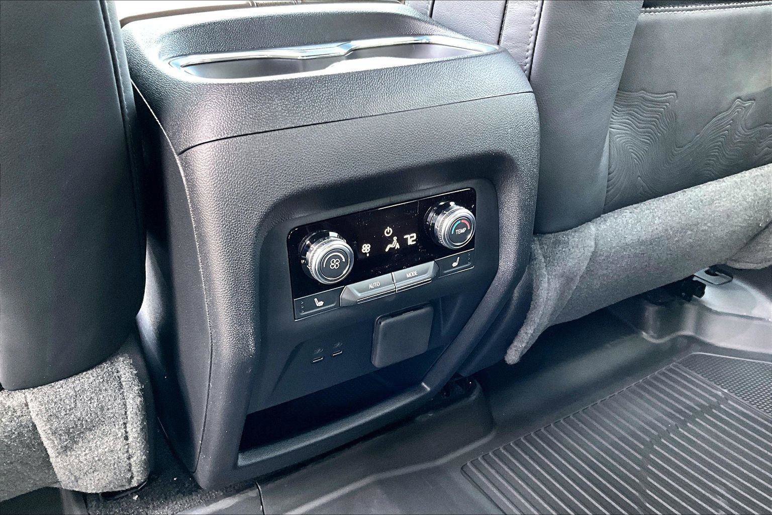 New 2026 GMC Acadia Denali Ultimate image 17