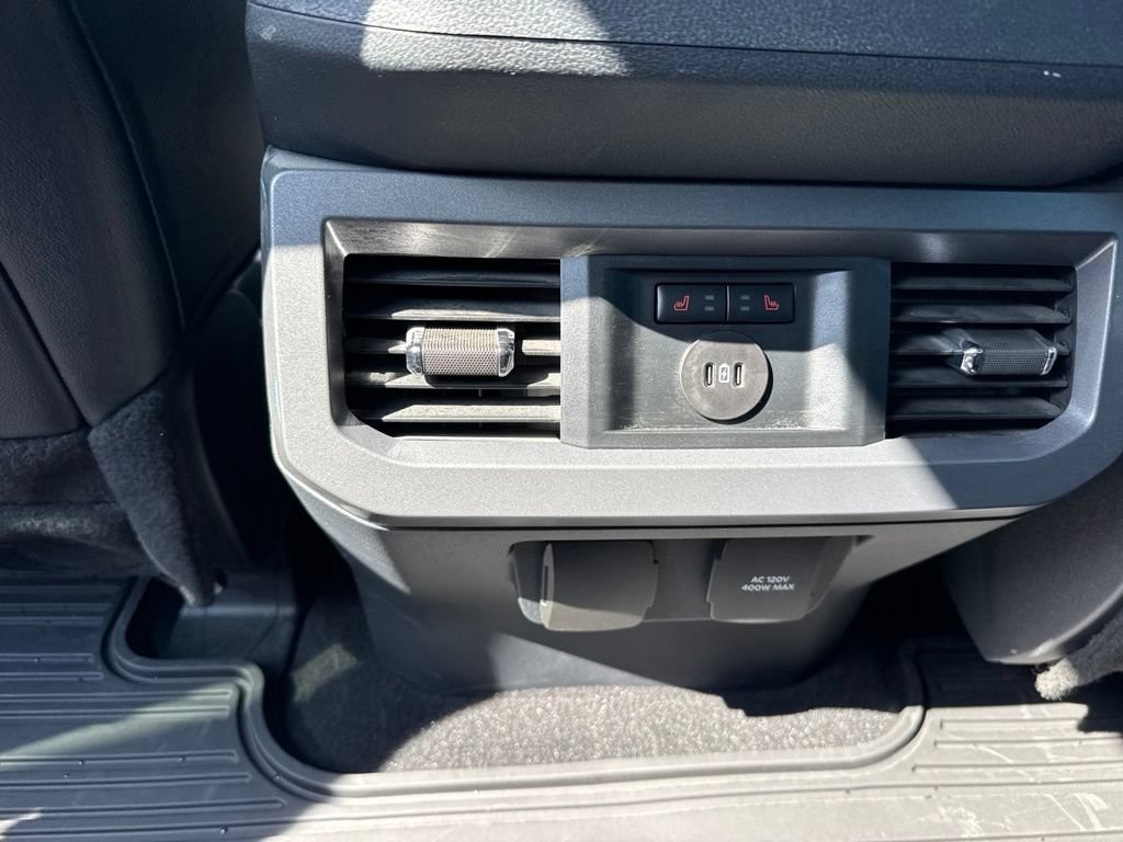 Used 2024 Ford F250 Lariat w/ Chrome Package AWD/4WD image 28