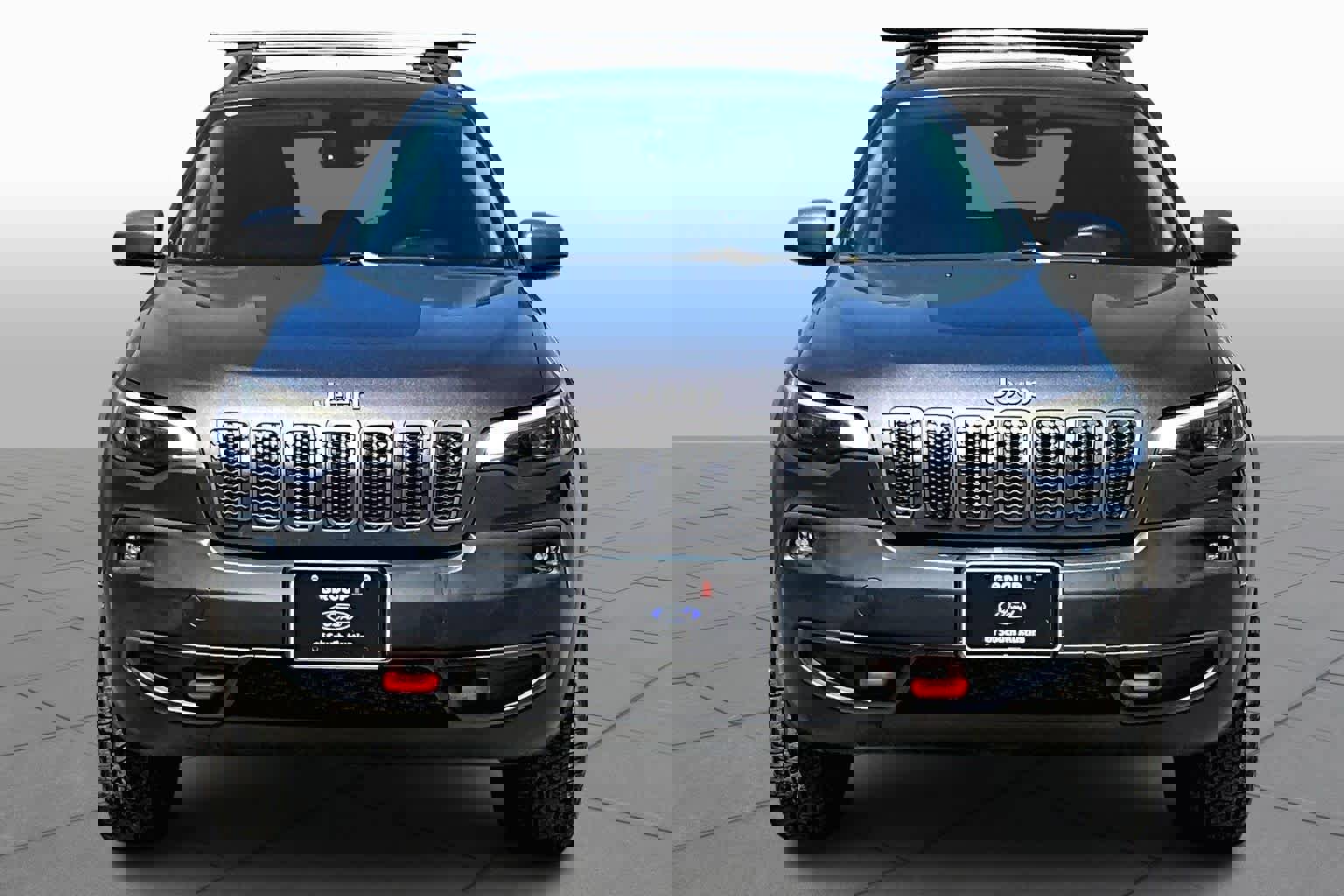 Used 2019 Jeep Cherokee Trailhawk w/ Comfort/Convenience Group image 4