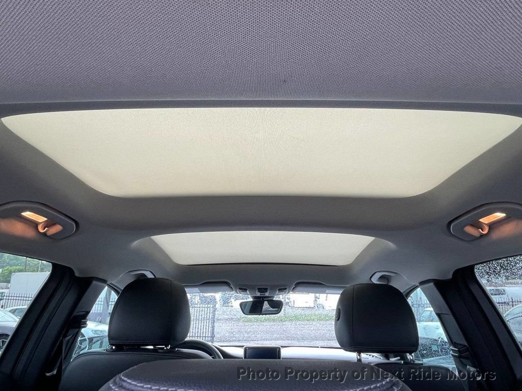 Used 2015 Mercedes-Benz GLA 250 image 28