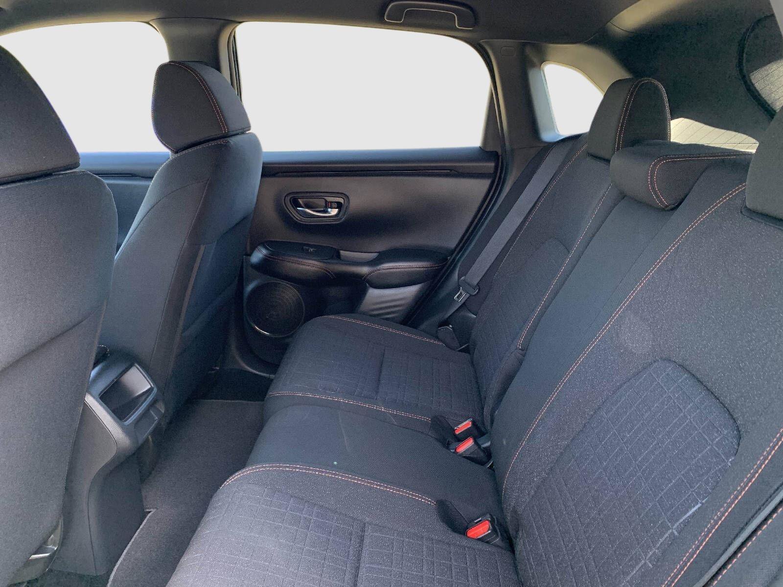 Certified 2025 Honda HR-V Sport image 34