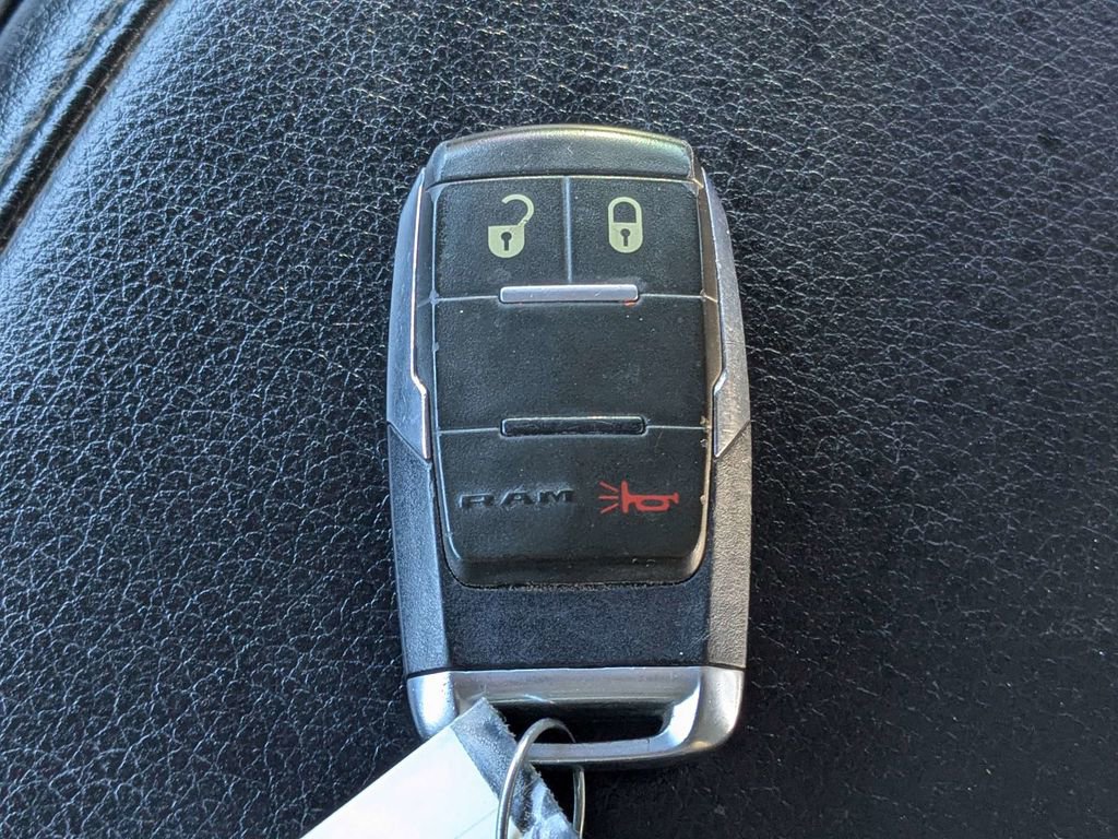 Used 2020 RAM 3500 Big Horn image 29