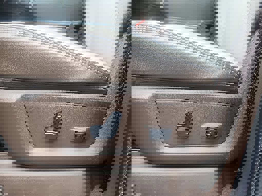 Used 2025 RAM 3500 Laramie w/ Towing Technology Group image 23