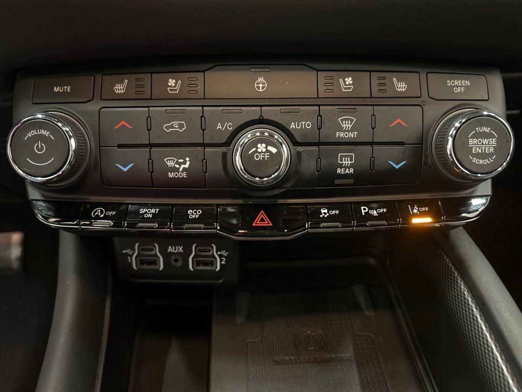 Used 2024 Dodge Durango GT image 25