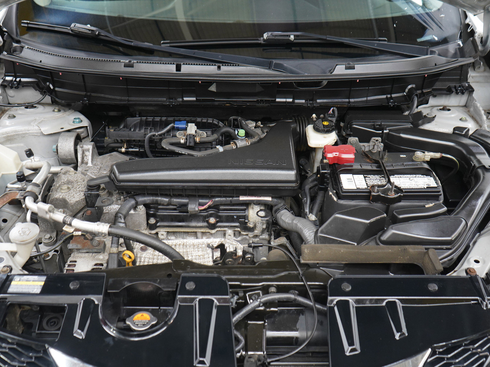 Used 2015 Nissan Rogue SV w/ SV Premium Package AWD/4WD image 29