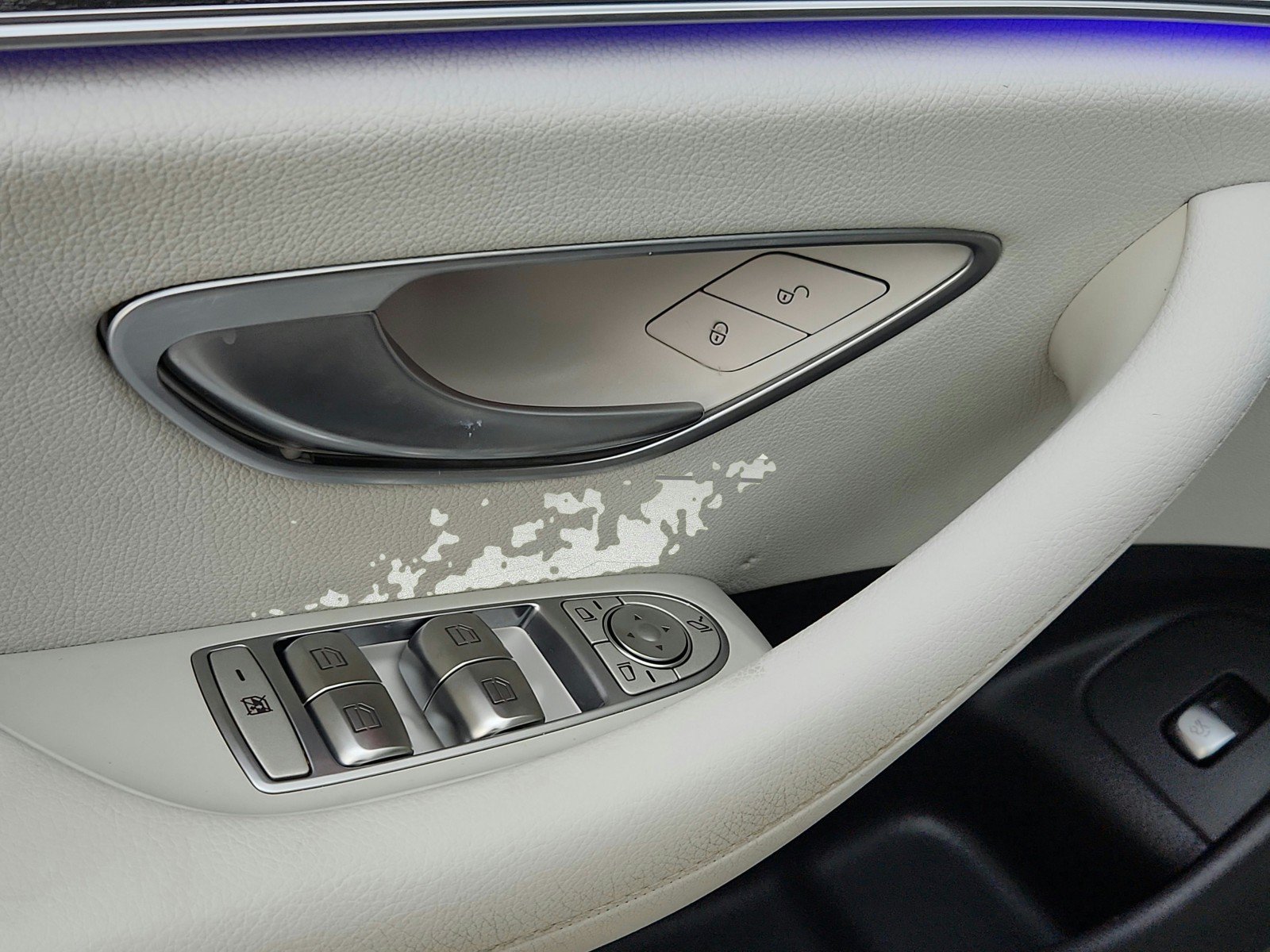 Used 2022 Mercedes-Benz E 350 Sedan image 26