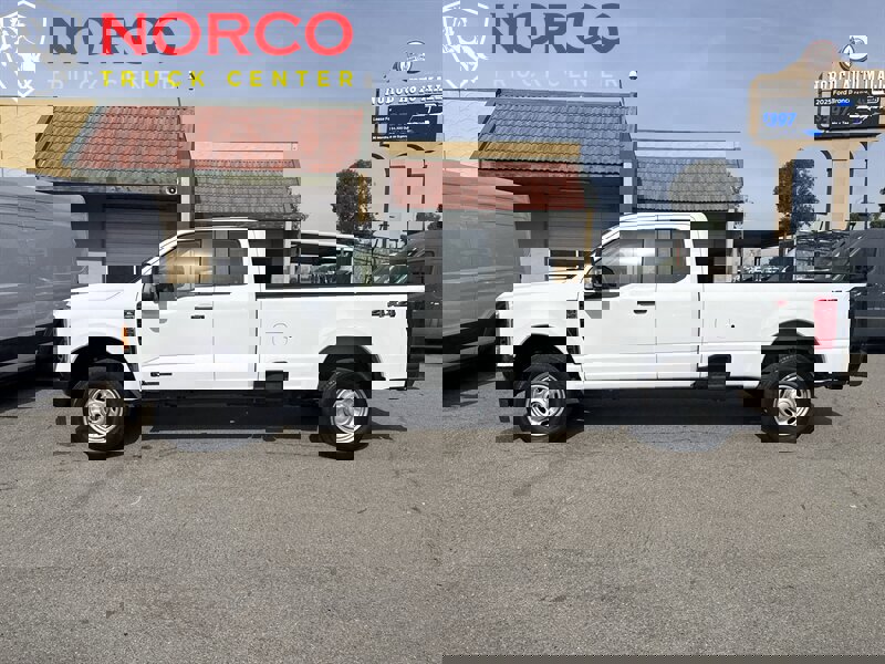 Used 2023 Ford F250 XL image 5