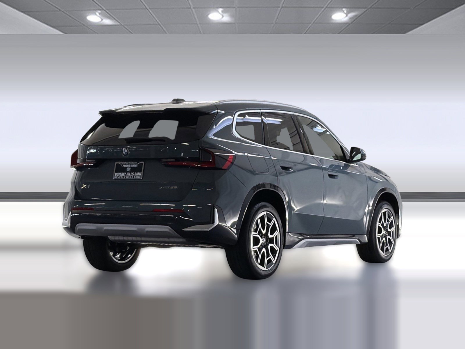 New 2026 BMW X1 xDrive28i w/ Technology Package image 8