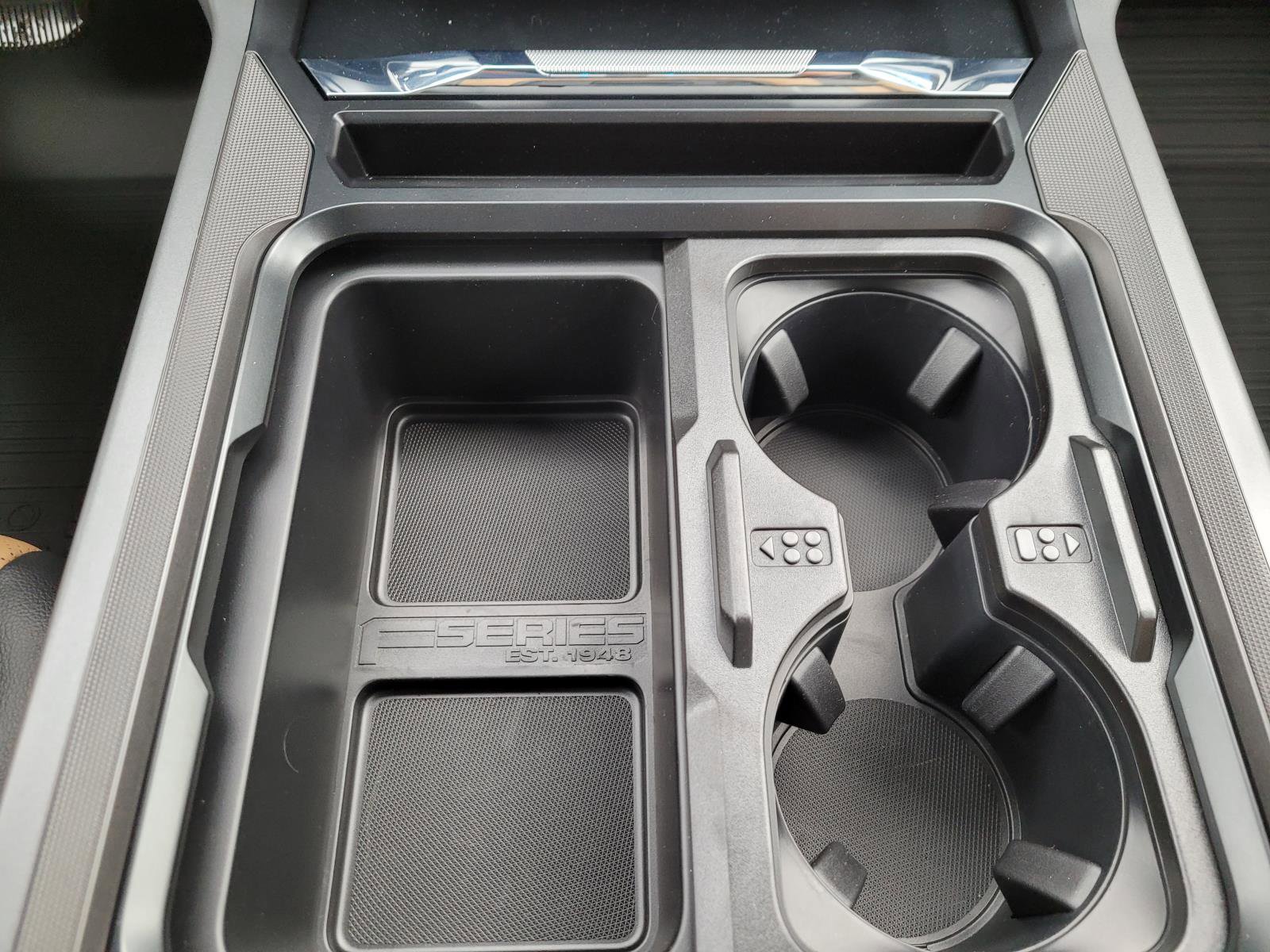 New 2026 Ford F250 Lariat w/ FX4 Off-Road Package image 18