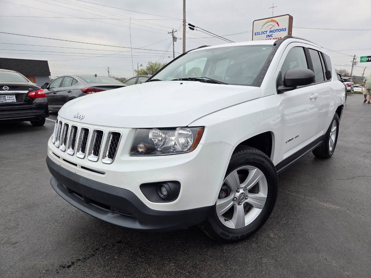 Used 2017 Jeep Compass Sport w/ Power Value Group image 2