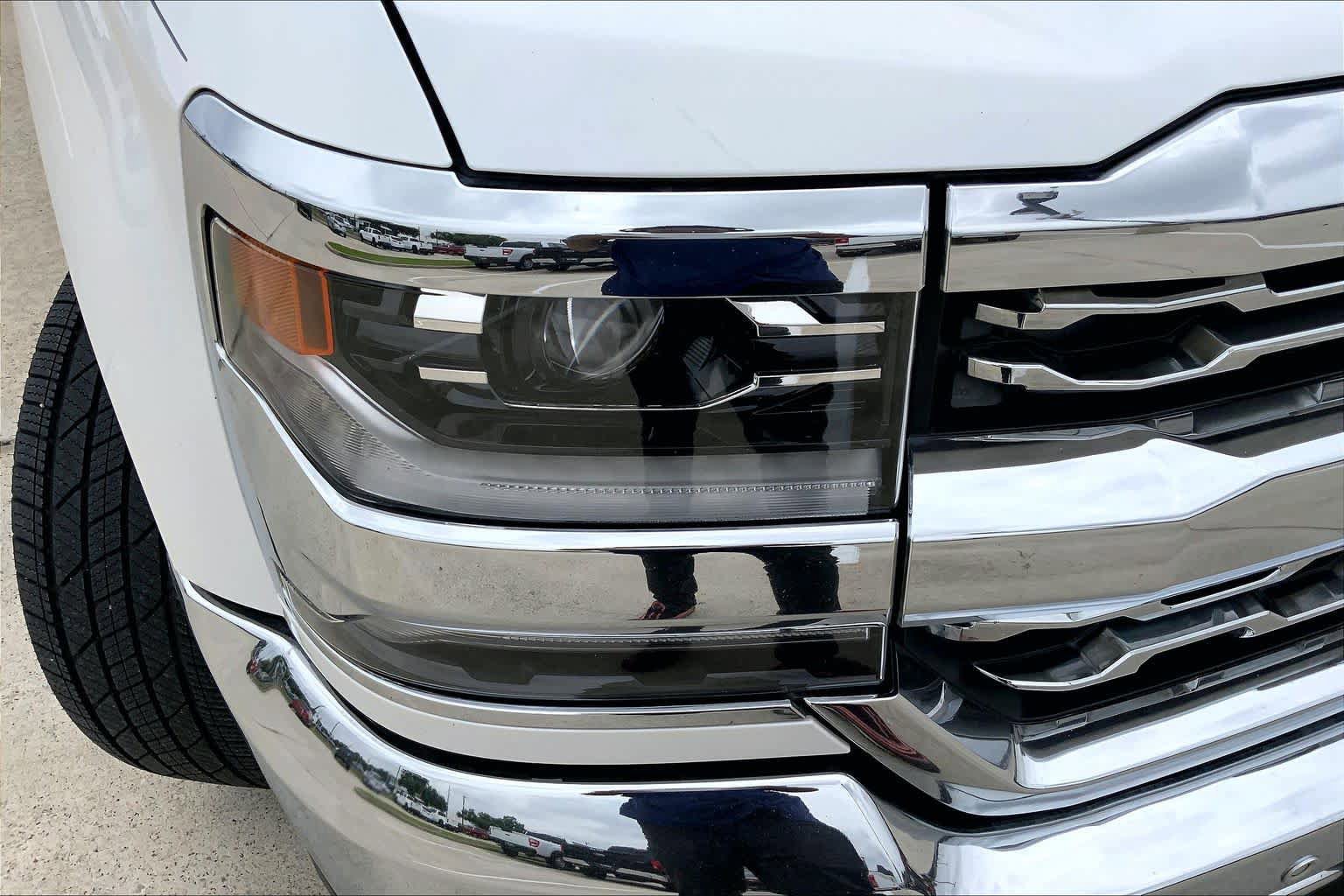 Used 2016 Chevrolet Silverado 1500 LTZ w/ Texas Edition RWD image 26