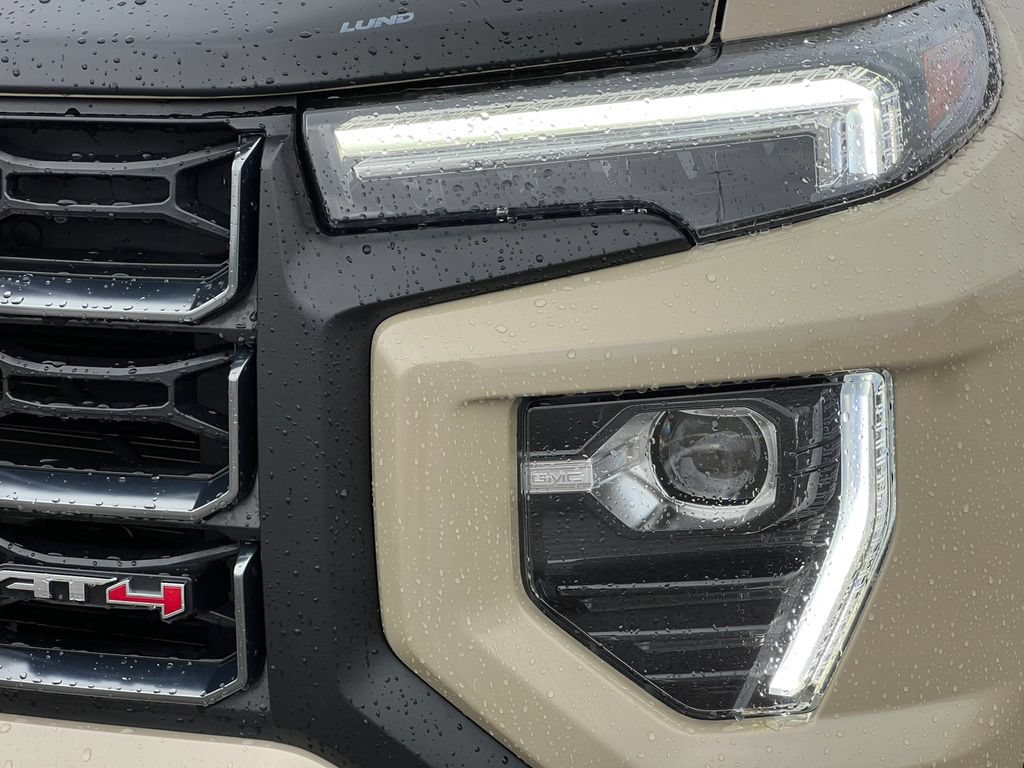 Used 2023 GMC Canyon AT4 AWD/4WD image 40