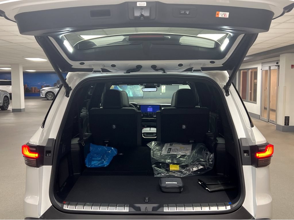 New 2026 Lexus TX 350 AWD image 29