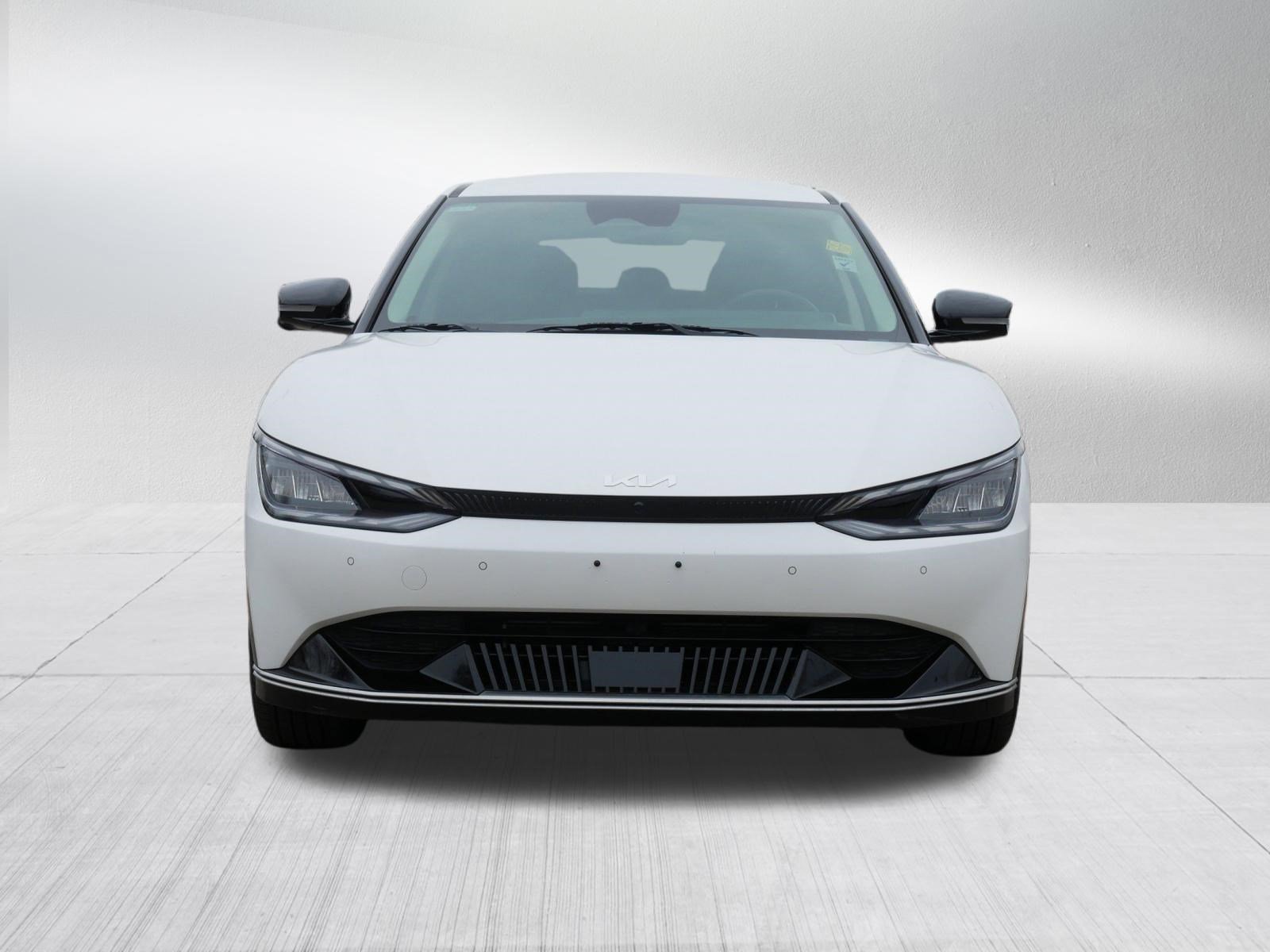 Certified 2024 Kia EV6 Wind w/ Wind Technology Package AWD/4WD image 2