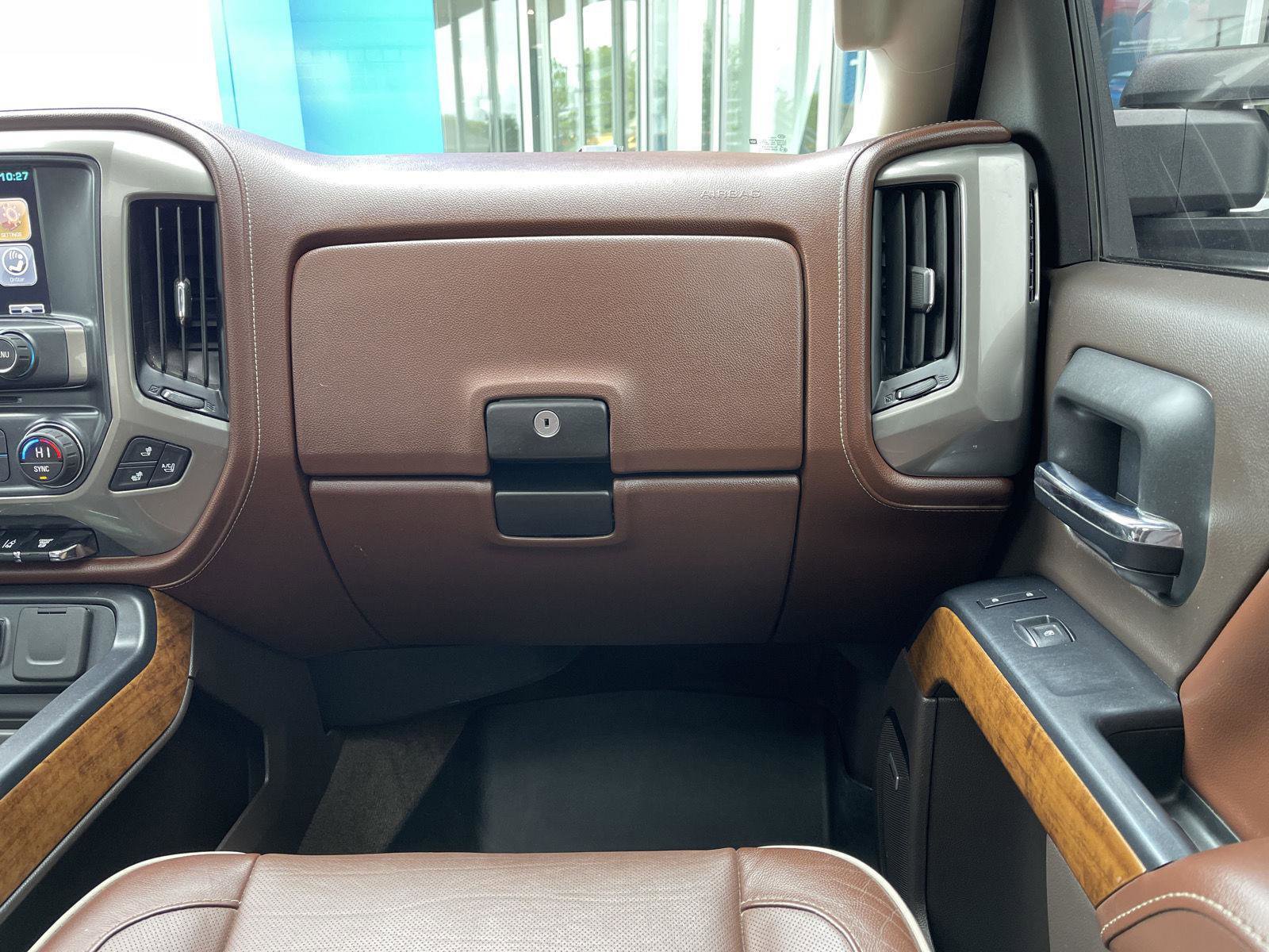 Used 2015 Chevrolet Silverado 3500 High Country w/ Duramax Plus Package AWD/4WD image 33