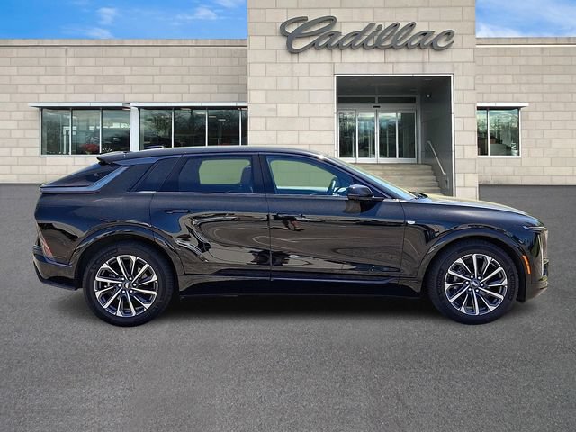 Certified 2024 Cadillac Lyriq Sport w/ LPO, Floor Liner Package AWD/4WD image 9