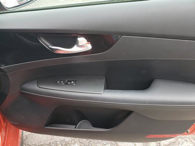 Certified 2023 Kia Forte GT-Line w/ GT-Line Premium Package image 17