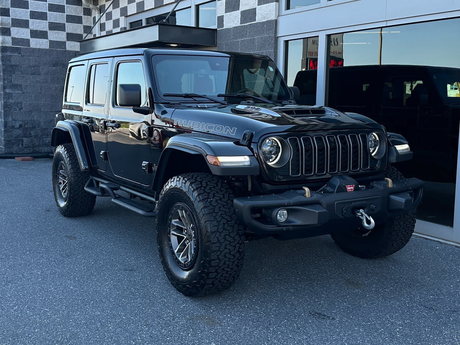 Used 2024 Jeep Wrangler Unlimited Rubicon 392 AWD/4WD image 1