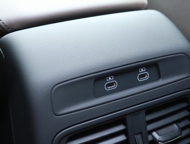 New 2025 Audi Q5 Premium Plus image 18