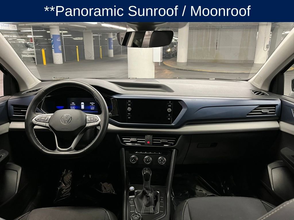 Used 2022 Volkswagen Taos SE w/ Panoramic Sunroof Package image 7